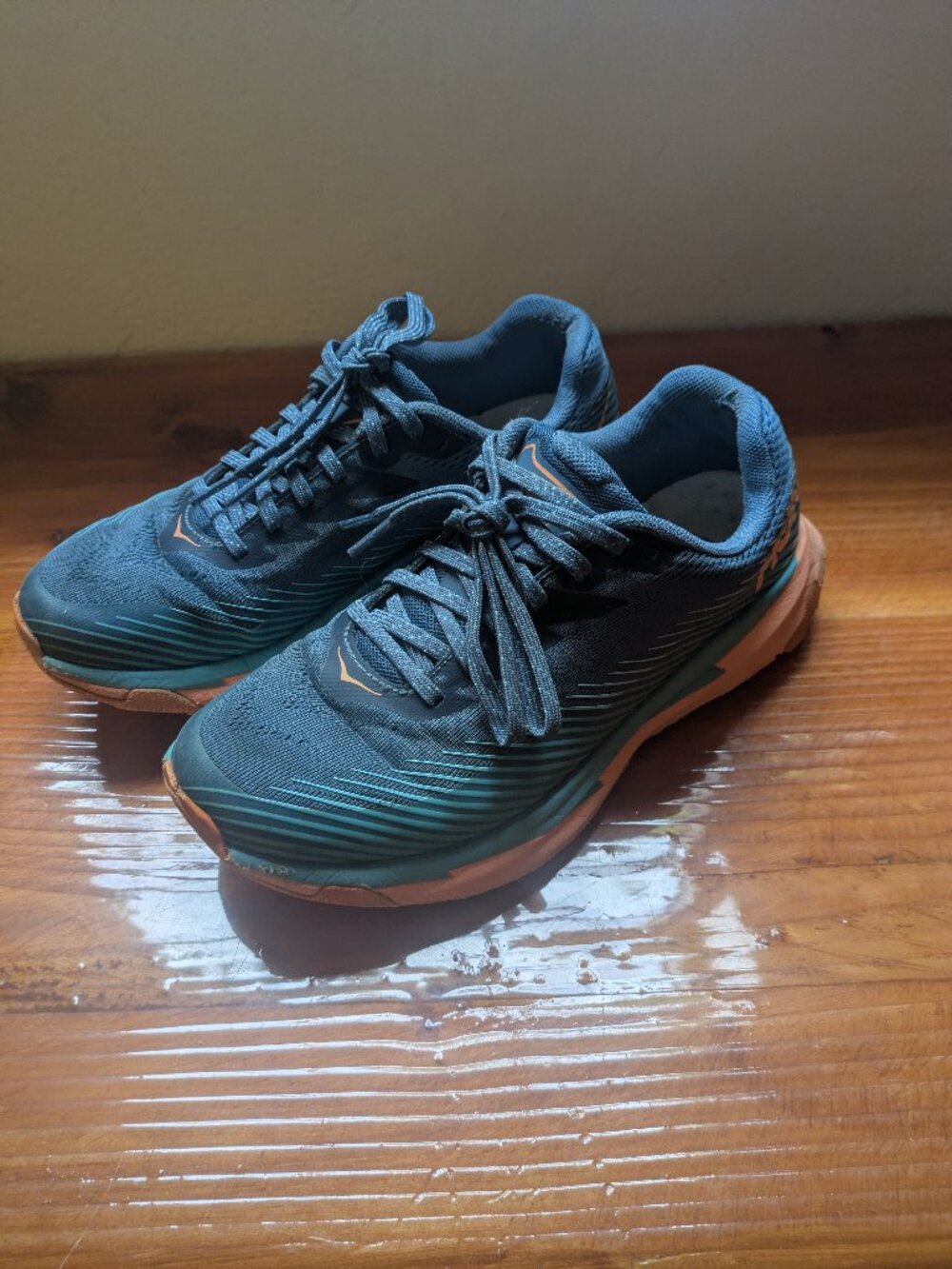 HOKA Torrent 2 Women’s Trail Running Shoes Blue Orange Size 7.5 Used